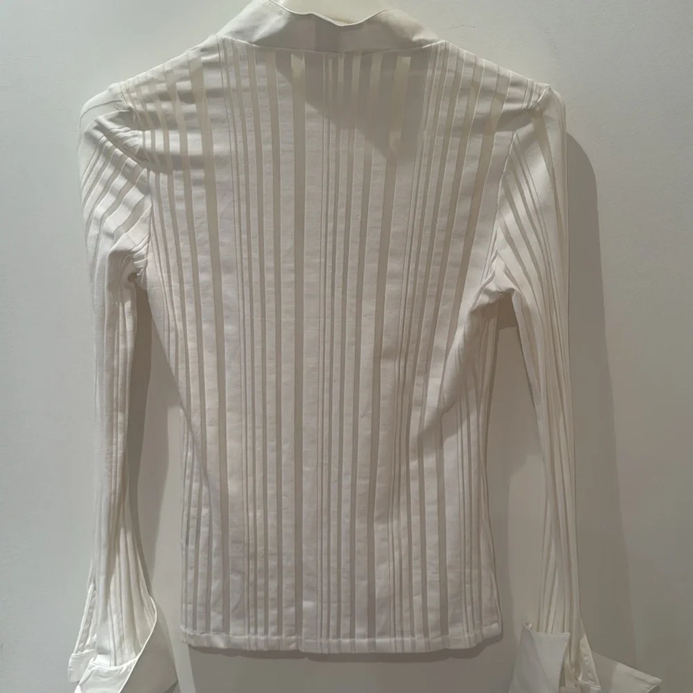 RAYURE French cuff Vintage Elegant White Blouse. Size F40. (S) Made in France. - Picture 2 of 8